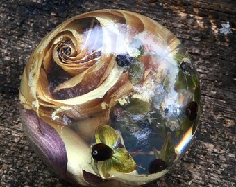 Memorial Preservation Paperweight, Funeral Flower Preservation, Memorial Flowers, Memorial Keepsake, Funeral Keepsake, 4 inches