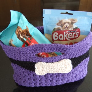 Dog treat bag, in violet or black
