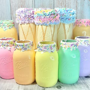 Ice Cream Jar, Ice Cream Décor, Fake Ice Cream, Ice Cream Party, Candy Quart Jar, Donut Jar, Sweet One Party, Candyland Party, Ice Cream