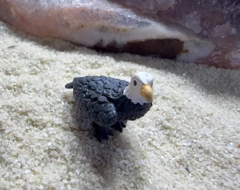 Mini bald eagle figurine VERY SMALL