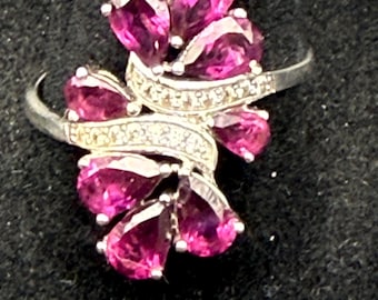 Vintage Sterling Silver Floral Ring with Pink Magenta Gemstones, Size 9
