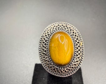 Vintage -style Tiger's Eye Ring