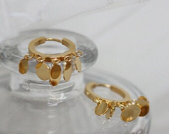 Dangling Disc Huggie Hoops Petite Coin Drops Hoop Earrings 18k Gold Plated