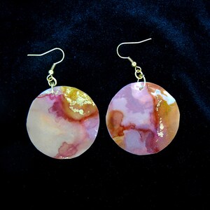 Round Thin Gold Dangle Earrings