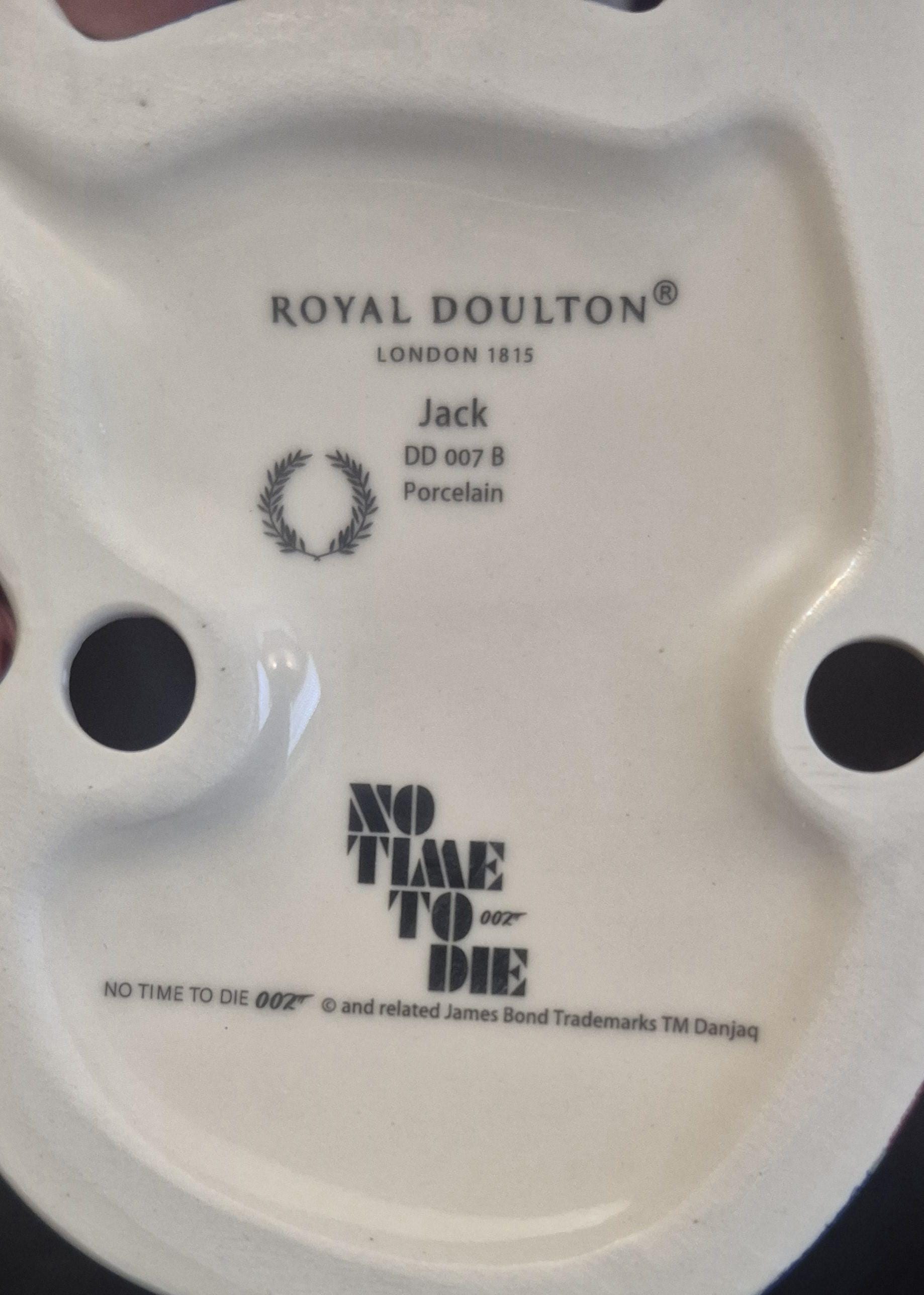 Royal Doulton Jack the Bulldog .no Time to Die. DD 007 B. Brand