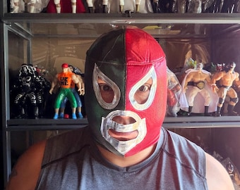 El Santo tricolor Mexican luchador adult mask
