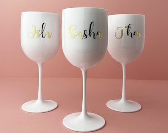 Personalised Wine Glass, White Plastic Wine Glass, Reusable Wine Glass, Hen do, Bridesmaid gift, Birthday Party Decor, Hot tub glass