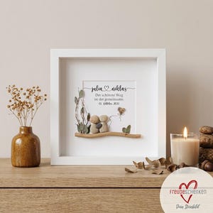 Steinbild, Personalisierbares Steinbild,26x26cm, Rahmen in Holzoptik & Glasscheibe, Geschenk zur Hochzeit, Hochzeitsgeschenk personalisiert