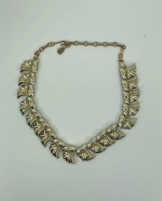 Vintage Coro Choker Style Necklace 