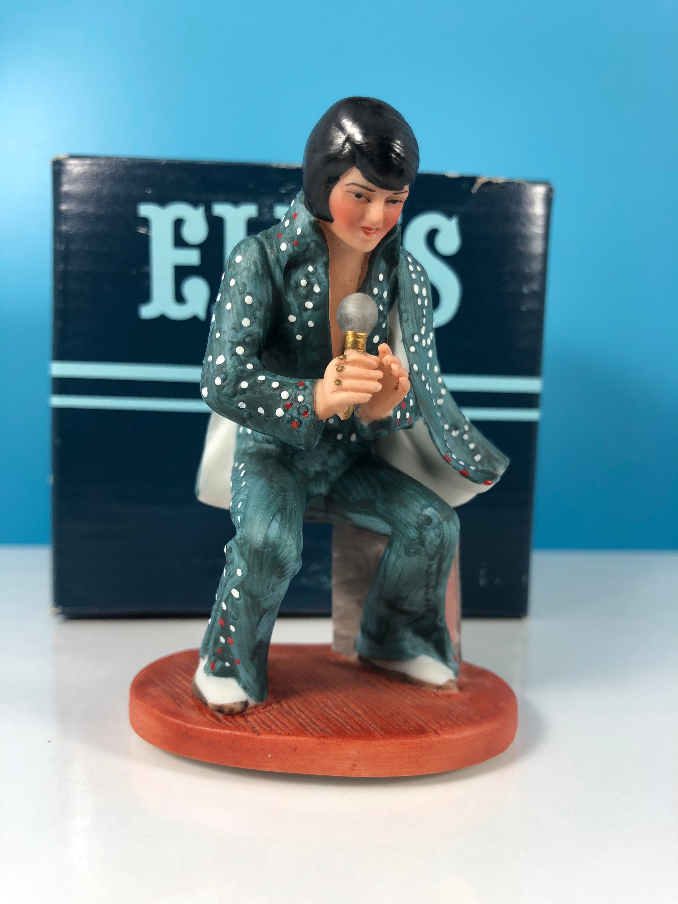 hand Ride curb Vintage Elvis Presley Royal Orleans Blue Clothes Figurine - Etsy