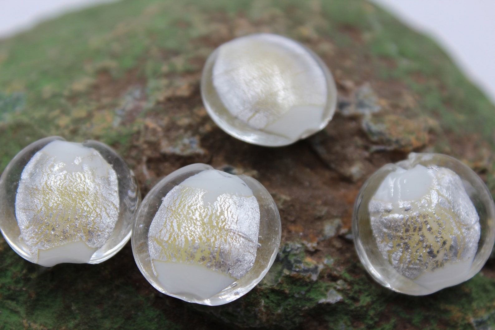 12 Glass Beads Glass Beads Size 20mm Glass Beads Beading Etsy