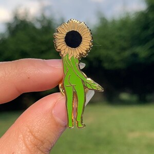 Cheeky Sunflower Pin // Sunflower Pin // sunflower Lover // Sunflower Gift // aesthetic pin // sunflower love // sunflower // sunflower art image 2