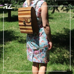 Wooden back bag