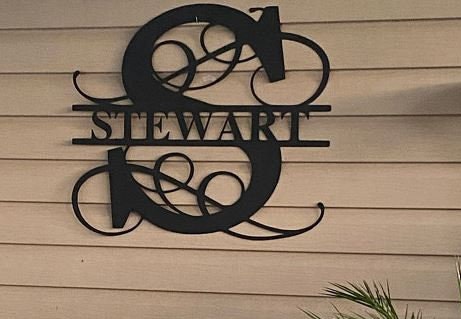 Targa per cognome della famiglia in metallo personalizzata/Cartello per nome personalizzato/Monogramma in metallo Lettera divisa iniziale Wall Art/Arredamento soggiorno camera da letto - Italia