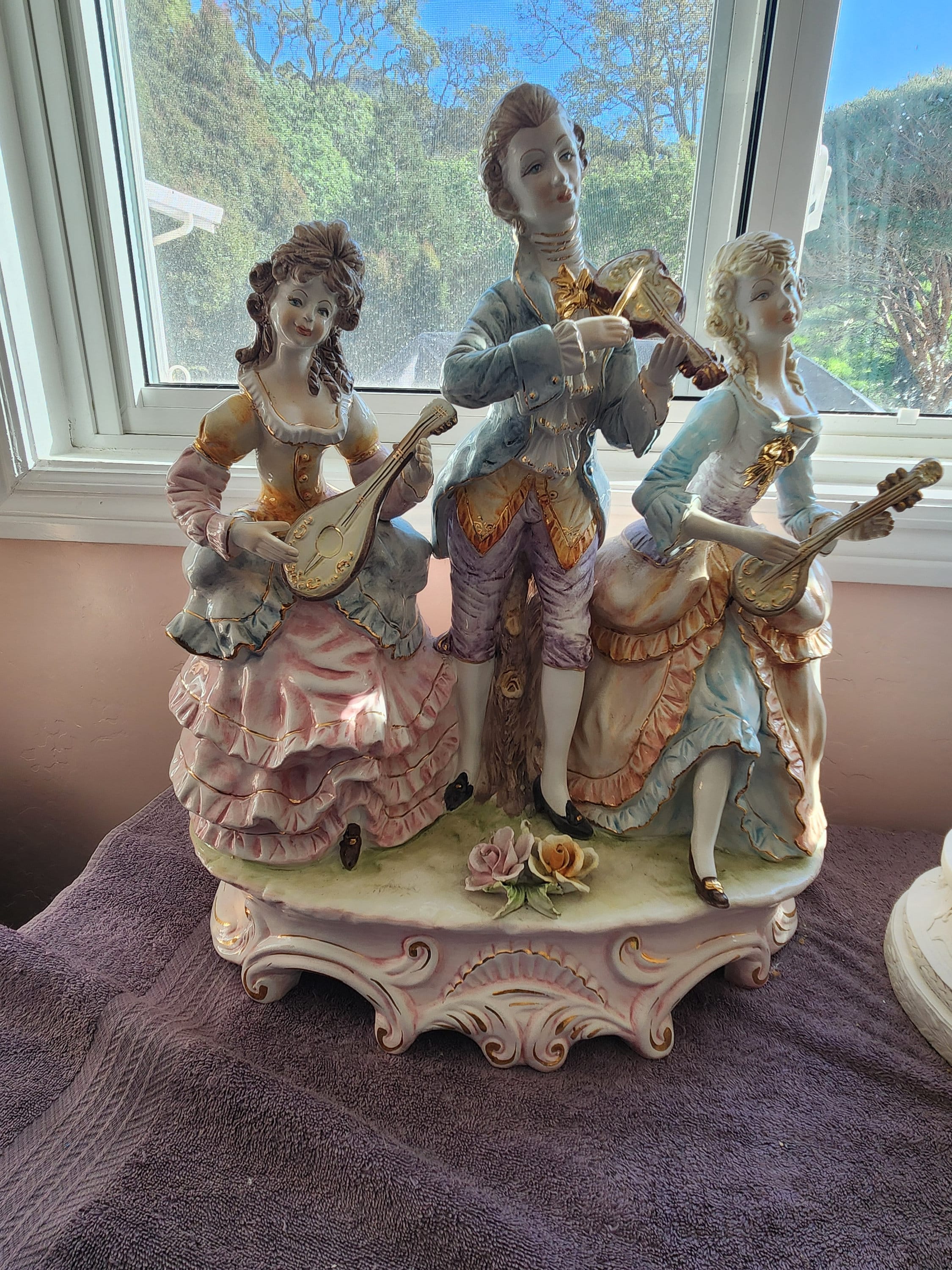 Capodimonte Three Figurine - Etsy