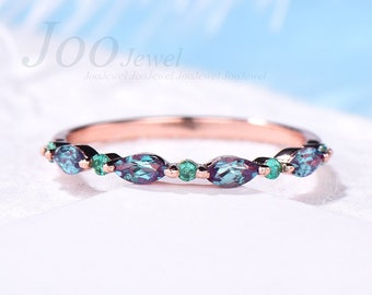 Marquise alexandrite wedding band emerald wedding ring alexandrite ring vintage rose gold silver ring for women minimalist anniversary ring