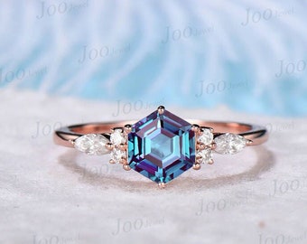 Hexagon Engagement Ring Alexandrite Ring Vintage Promise Ring Color Change Personalized Birthday Anniversary Gift Women June Birthstone Ring