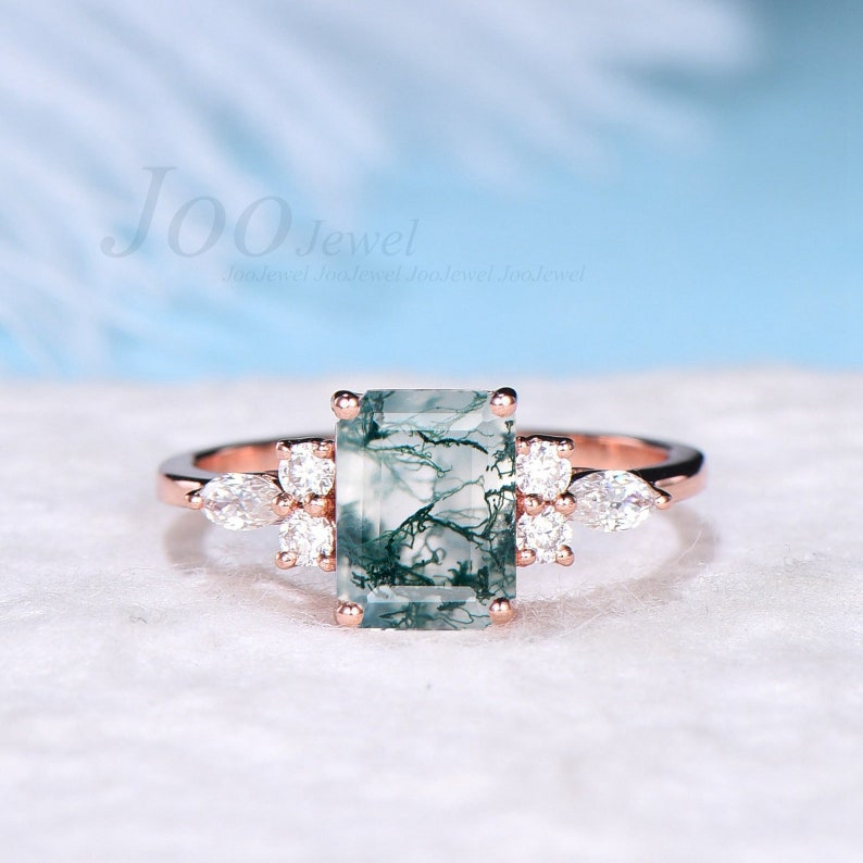 1.5ct Oval Natural Green Moss Agate Engagement Ring Rose Gold Cluster Aquatic Agate Promise Ring Woman Marquise Cut CZ Diamond Wedding Ring Emerald Cut