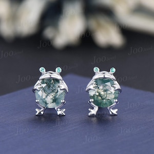 Pendientes de rana de perla natural de corte redondo / Pendientes de rana de perla de ópalo esmeralda / Joyería única de anfibios para mujeres y niñas / Regalos creativos para hijas