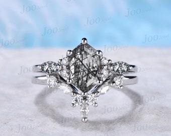 Anillo de compromiso de cuarzo rutilado negro con corte hexagonal