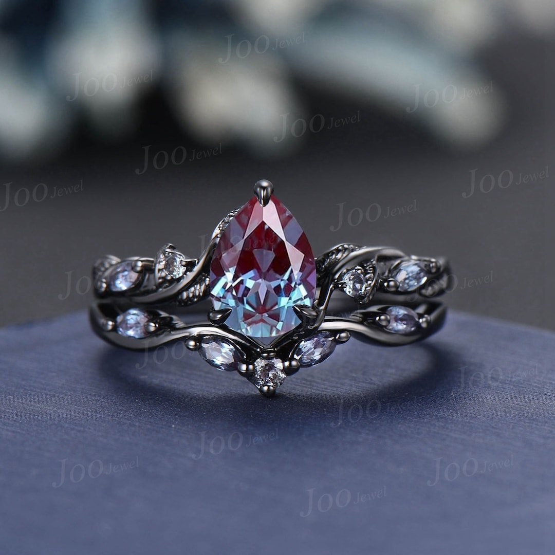 Black Gold Ring Set Nature Inspired Color-changed Alexandrite ...