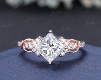 Juego De Anillos De Compromiso De Corte Princesa Con Diamantes De