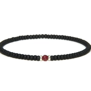 Rubin Armband | Mattschwarz oder Rot | 3 mm Miyuki Perlen