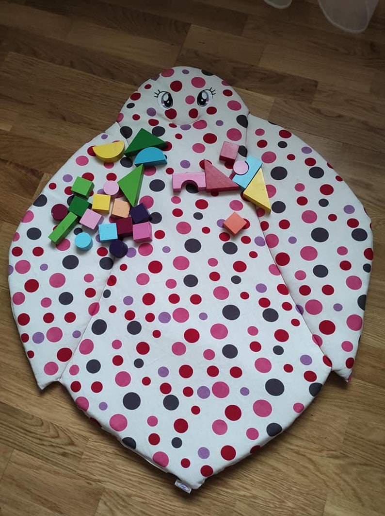 Ladybug Play Mat,Soft Linen Mat,Floor Play,Nursery mat,Mat for kids,Mat for babies