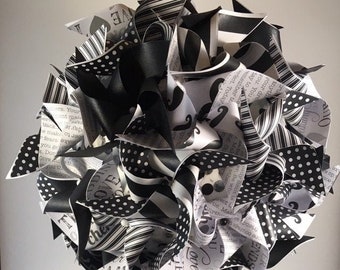 Paper Pinwheel Bouquet