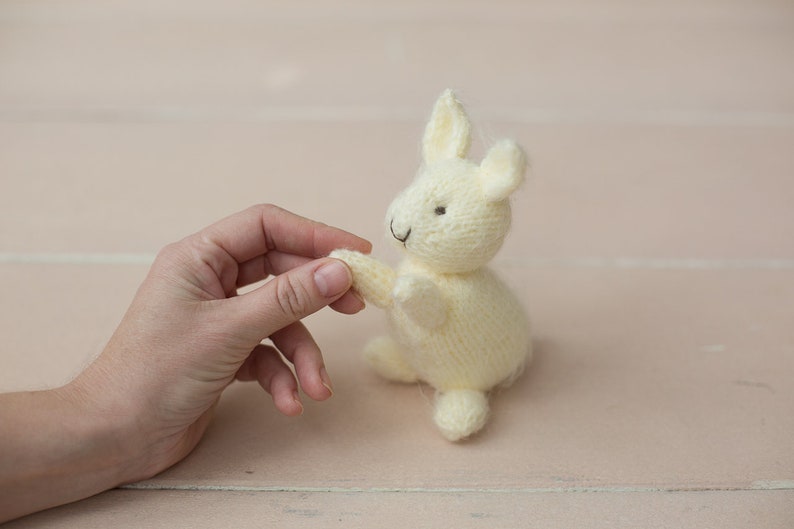 Knitted toy bunny newborn photography props.