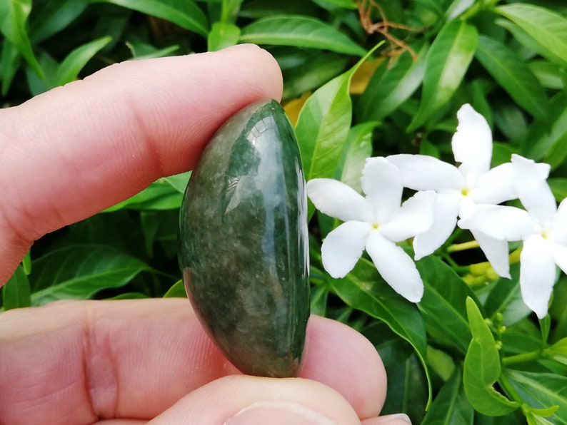 Cabochon Jade Jadeite Green Natural Genuine from Burma #1927