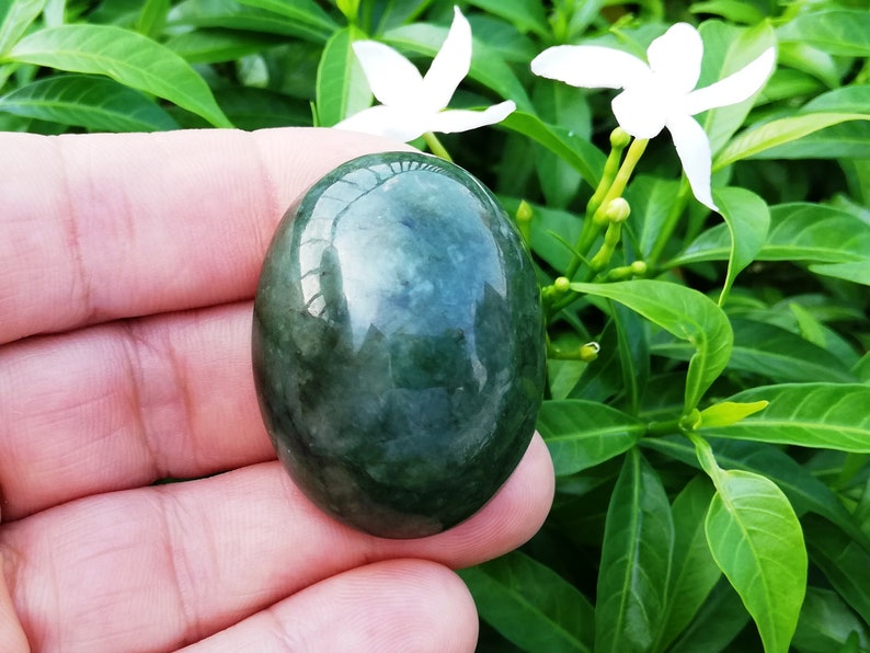 Cabochon Jade Jadeite Green Natural Genuine from Burma #1927