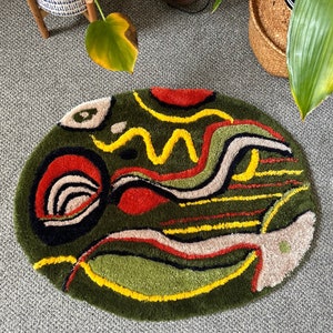 CREATIVE THROW UP Original Hand Tufted Rug image 2