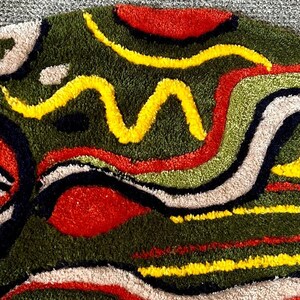 CREATIVE THROW UP Original Hand Tufted Rug image 7