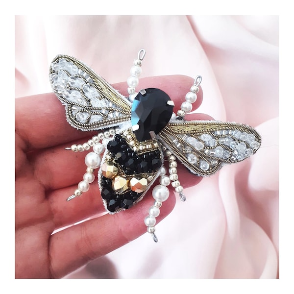 Bee beaded brooch pin, jewellery, embroidered insect, honey bee