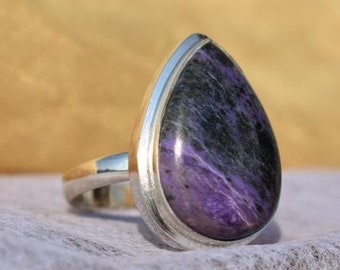 Fresh Arrivals Desinger Band Ring Purple Color Stone Pear Gemstone Gift Charoite Ring New Year Gift 925 Sterling Silver Gift For Her