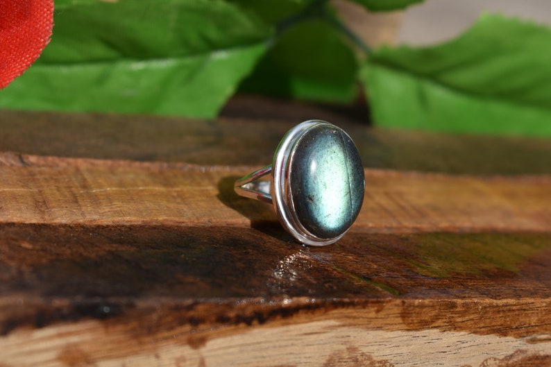 Gemstone Jewelry Natural Blue Labradorite Ring Silver Gemstone Ring Oval Labradorite Split Band Ring 925 Sterling Silver Gift for Her
