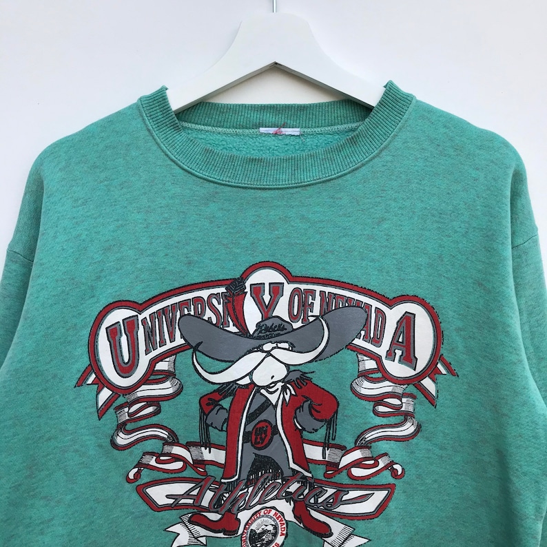 logo pullover jumper crewneck sweatshirtfashionstylerebelsunlv Pick Vintage 90\u2019s University Of Nevada Las Vegas big spellout HeyReb
