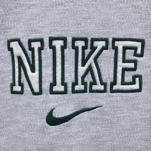 Pick!! Vintage NIKE Big spellout embroidery centre swoosh logo shops pullover jumper crewneck sweatshirt/fashionstyle/streetwear/hype