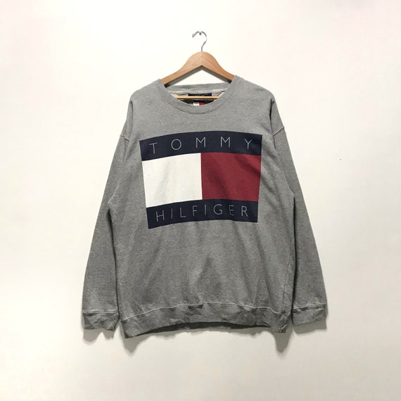 tommy hilfiger sweatshirt big logo