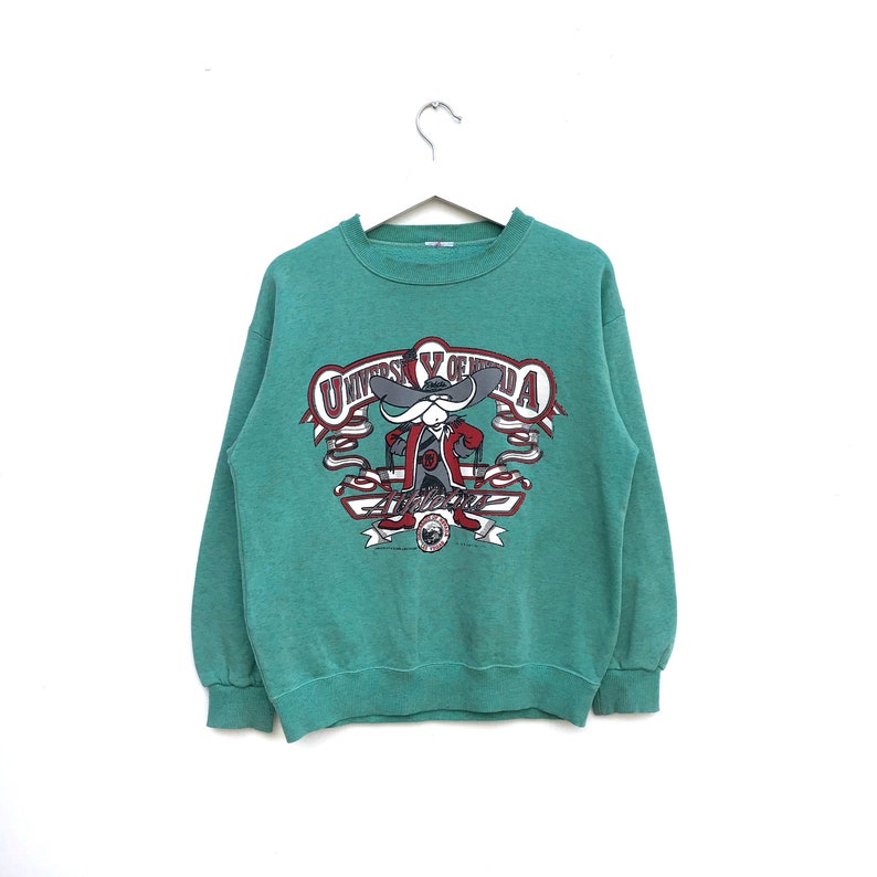 logo pullover jumper crewneck sweatshirtfashionstylerebelsunlv Pick Vintage 90\u2019s University Of Nevada Las Vegas big spellout HeyReb