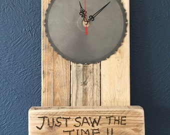 Saw wall clock