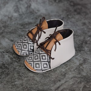Wolfaby Leather Ethiopian baby booties, unisex habesha baby gift, newborn baby shoes, baby moc, baby moccasins, baby gift, baby shower gift.