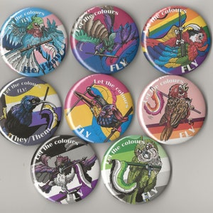 Insignias del orgullo LGBTQ+ Magic Worm on a String Pile, pin con pronombre de género personalizado, mes del orgullo arcoíris, LGBT LGBTQ, 5,5 cm Lesbian Bi