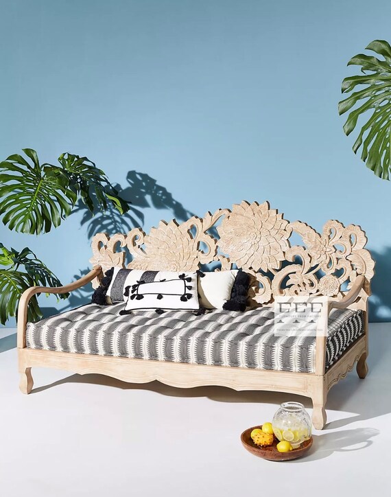 All 2024 weather daybed