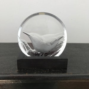 Mats Jonasson Crystal Paperweight Nuthatch Royal Krona Sweden Vintage Art Glass
