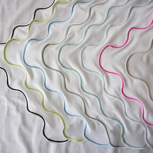 Kleine Servietten aus ausgebogter Baumwollstoff 6 Stück 14 Zoll x 14 Zoll, 100% langstapelige Baumwollsatin-Gewebe Hohlsaum-Servietten