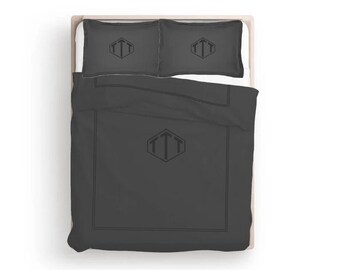 400 Thread Count Cotton Sateen Hotel Stitch Monogram Duvet Cover in Double Embroidery Border