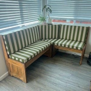 Driehoekig hoekbankkussen 3" dik - bankkussen in streeppatroon, op maat gemaakt waterbestendig voor binnen en buiten (stoel + rugkussen)