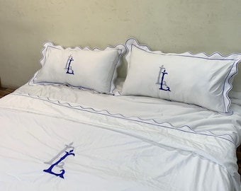 Personalized Multi-color Monogram 100% Cotton 400TC Sateen Hotel Stitch Duvet Cover Set with Scalloped Embroidery and band